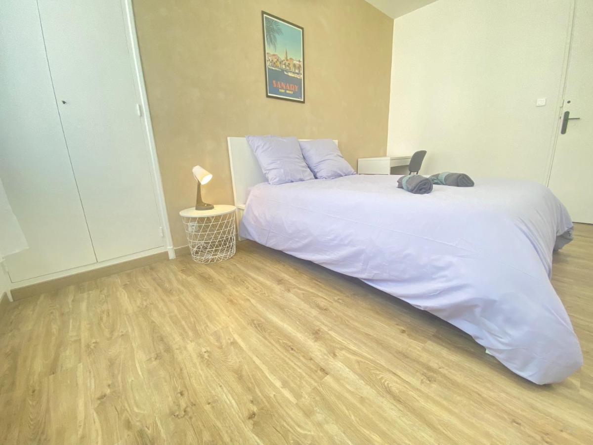 Appartamento La Cle Clim, Wifi, Vue Port Et Balcon Tolone Esterno foto