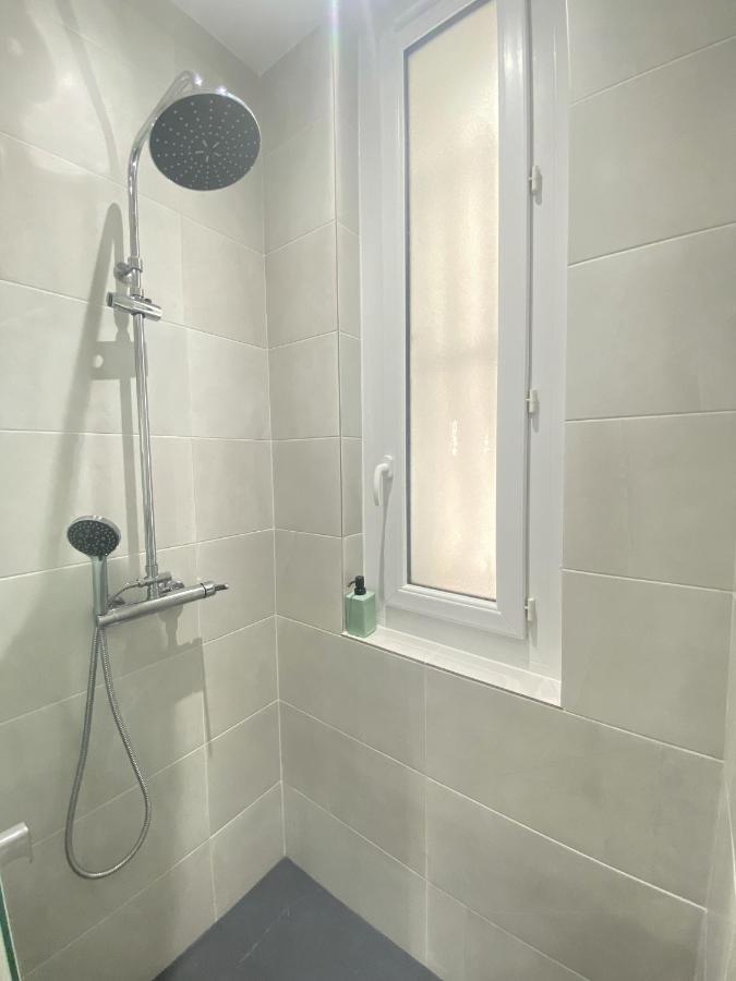 Appartamento La Cle Clim, Wifi, Vue Port Et Balcon Tolone Esterno foto